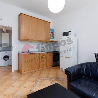 Pronájem bytu 2+kk 37 m² Praha, Mikuláše z Husi