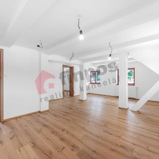 Prodej bytu 3+kk 63 m² Pec pod Sněžkou, 