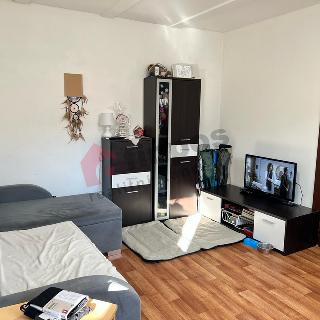 Pronájem bytu 2+kk 40 m² Benešov, Bezručova