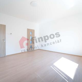 Prodej bytu 3+1 61 m² Srbice, 