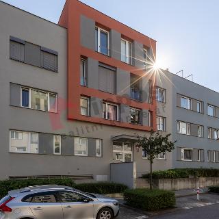 Prodej bytu 2+kk 69 m² Praha, Trmická