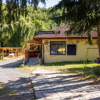 Prodej rodinného domu 408 m² Městečko, 