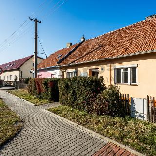 Prodej rodinného domu 101 m² Opatovice, Hlavní