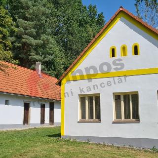 Pronájem rodinného domu 89 m² Suchdol nad Lužnicí, 