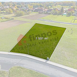 Prodej stavební parcely 1901 m&sup2; Káraný
