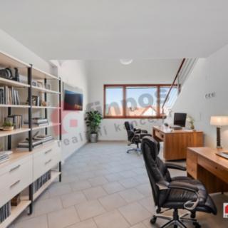 Prodej kanceláře 105 m² Praha