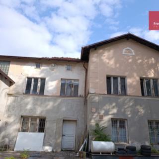 Prodej rodinného domu 450 m&sup2; Teplice