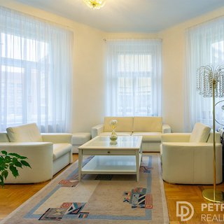 Prodej bytu 2+1 75 m² Praha, Slezská