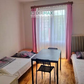 Pronájem pokoje 15 m² Plzeň, Zahradní