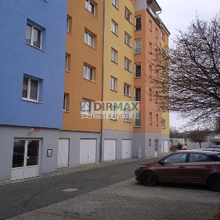 Pronájem bytu 2+kk 49 m² Plzeň, Malesická