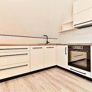 Pronájem bytu 2+kk 40 m&sup2; Kaňovice