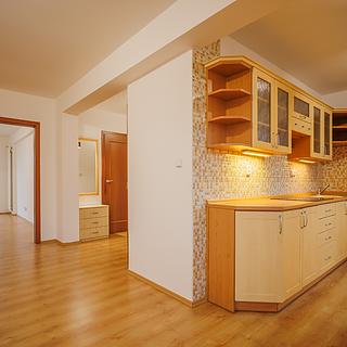 Pronájem bytu 3+kk 75 m&sup2; Ostrava