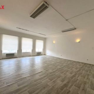Pronájem kanceláře 78 m² Frýdek-Místek Místek, náměstí Svobody