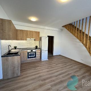 Pronájem bytu 4+kk 115 m² České Budějovice