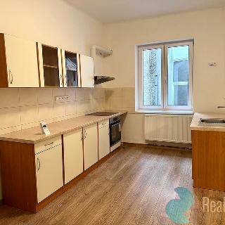 Pronájem bytu 4+1 104 m² České Budějovice, Krajinská