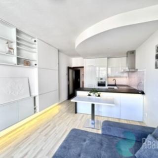 Pronájem bytu 2+kk 50 m² České Budějovice 3, Staroměstská