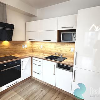 Pronájem bytu 2+kk 55 m&sup2; České Budějovice