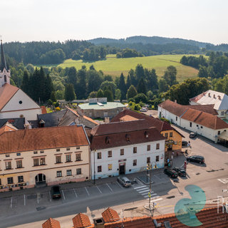 Prodej činžovního domu 395 m² Vyšší Brod, Náměstí