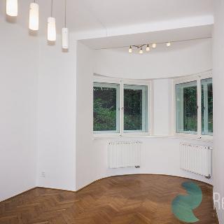 Prodej bytu 3+kk 62 m² Praha, Nad vojenským hřbitovem