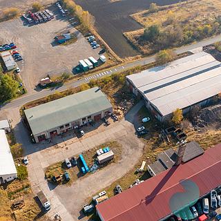 Prodej výrobního objektu 5867 m&sup2; Milovice