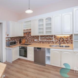 Prodej bytu 3+kk 82 m&sup2; Praha