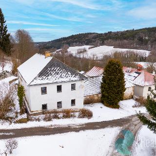 Prodej zemědělské usedlosti 200 m² Chroboly, 