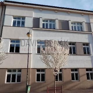 Prodej činžovního domu 1 546 m² Pardubice, Smilova