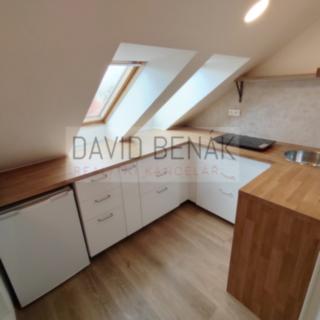 Pronájem bytu 1+kk, garsoniery 32 m² Pardubice