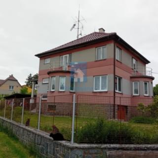 Pronájem bytu 3+1 95 m² Putim