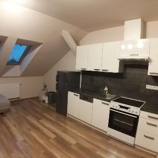 Pronájem bytu 2+kk 53 m² Plzeň, Barrandova