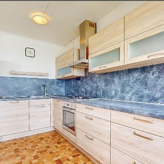 Prodej bytu 3+1 65 m² Praha, Tanvaldská