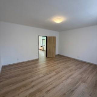 Pronájem bytu 1+1 52 m² Český Brod
