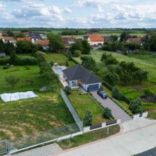 Prodej stavební parcely 1 361 m² Kozomín