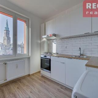 Pronájem bytu 2+1 49 m² Frýdek-Místek, Revoluční