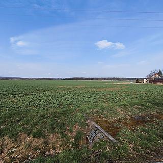 Prodej stavební parcely 1985 m&sup2; Branišov