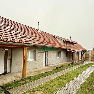 Prodej rodinného domu 220 m&sup2; Louny