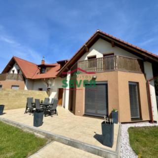 Prodej rodinného domu 220 m² Praha