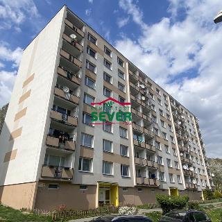 Prodej bytu 3+1 80 m² Krupka, Karla Čapka