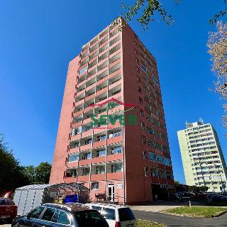 Prodej bytu 3+1 72 m² Klášterec nad Ohří, Budovatelská