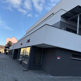 Pronájem parkovacího místa 18 m² Třebíč