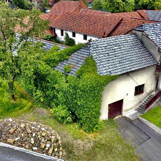 Prodej rodinného domu 701 m² Paršovice