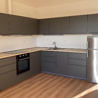 Pronájem bytu 3+kk 69 m² Velké Meziříčí, U Statku