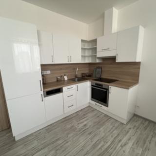 Pronájem bytu 1+kk a garsoniéry 37 m² Žďár nad Sázavou, Nádražní