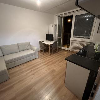 Pronájem bytu 2+kk 36 m² Třebíč, Zahraničního odboje