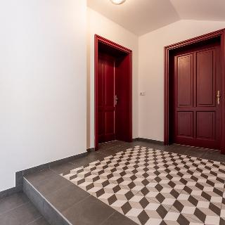 Pronájem bytu 2+kk 59 m² Třebíč, Karlovo nám.