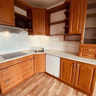 Pronájem bytu 1+kk a garsoniéry 23 m² Žďár nad Sázavou, Kovářova