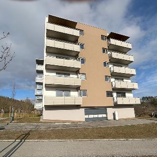 Pronájem bytu 2+kk 62 m² Třebíč, Kremláčkova