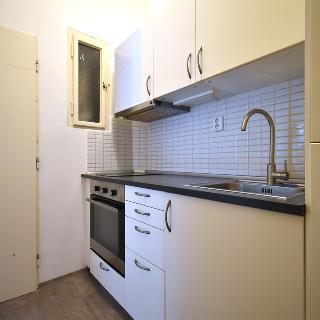 Pronájem bytu 2+kk 52 m² Praha, Ambrožova