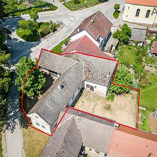 Prodej rodinného domu 235 m&sup2; Jindřichův Hradec
