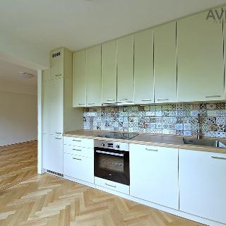 Pronájem bytu 2+kk 55 m² Benešov, Bezručova